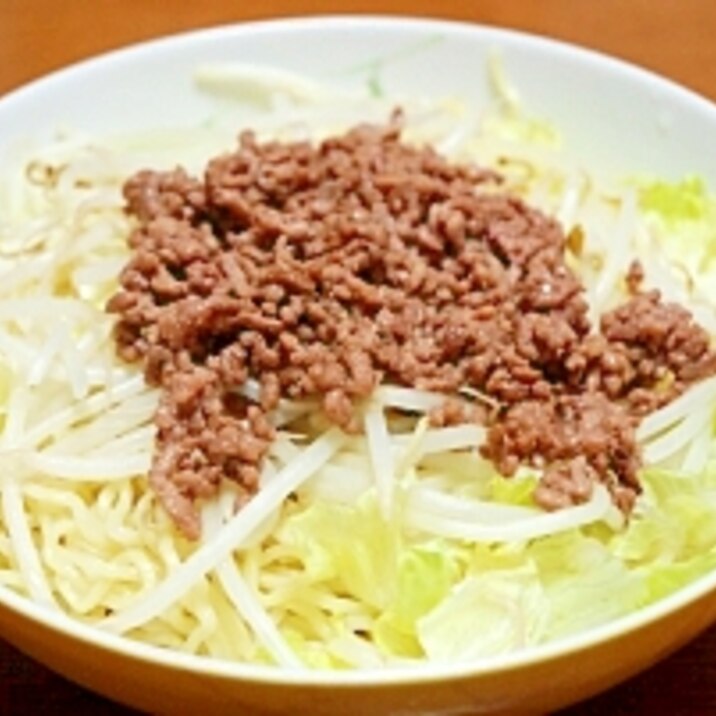 ジャージャー麺風サラダ